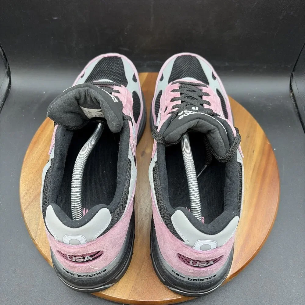 New Balance 993 Pink Taffy Mens Size 11.5 Running Shoes USA Made Sneakers